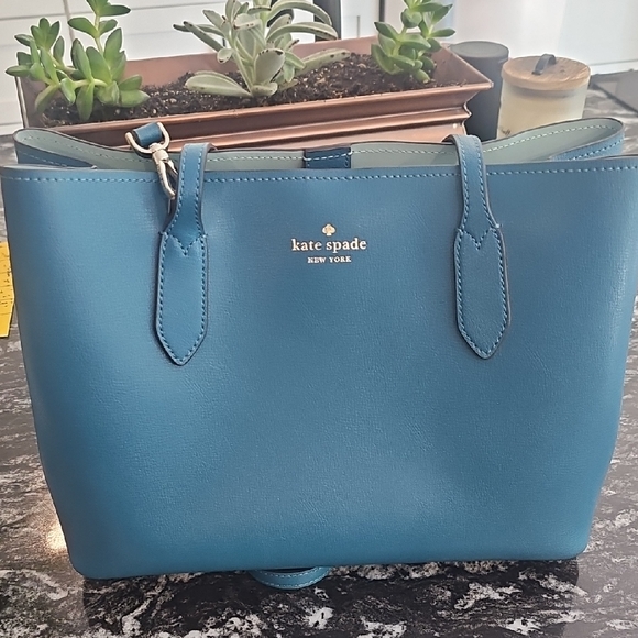 kate spade Handbags - 🚫Sold🚫Kate Spade Teal Tote Bag